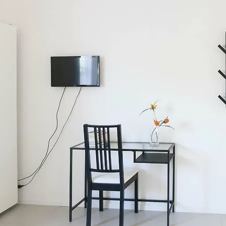 Flora Casa de Férias Marina Di Carrara